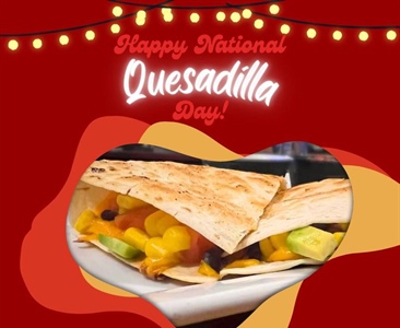 🫓 We’ve got lots of filling options for your Quesadilla. Customize yours today!! 

Goes great with a 🌶️Spicy Malissa: 

21 Seeds Jalapeño Cucumber Tequila, 
Club Soda and Lime with a Tajin Rim

We open at 3pm, kitchen opens at 5pm.