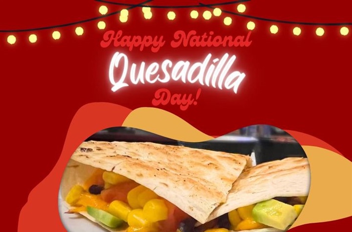 🫓 We’ve got lots of filling options for your Quesadilla. Customize yours today!! 

Goes great with a 🌶️Spicy Malissa: 

21 Seeds Jalapeño Cucumber Tequila, 
Club Soda and Lime with a Tajin Rim

We open at 3pm, kitchen opens at 5pm.