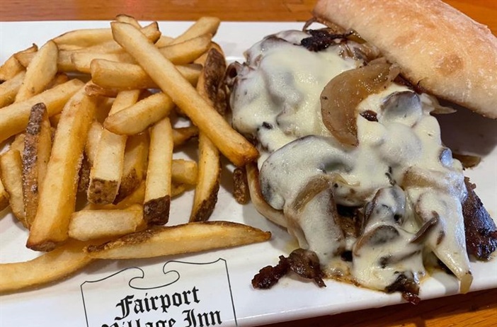 🍽️ WEEKLY SPECIALS 🍽️
1/3 - 1/6

🥩 ½ & ½ Sandwich - Grilled Brisket & Shaved Prime Rib on a Telera Roll topped with Grilled Onions, Mushrooms and Provolone Cheese served with French Fries (pictured 📷)

🥪 Ham & Turkey Melt - Grilled Ham & Turkey on Marbled Rye topped with Cheddar Cheese, Tomatoes and Honey Mustard served with Mac Salad

🫔 Buffalo Chicken Egg Rolls - Buffalo Seasoned Chicken, Cheddar Cheese, Scallions & Celery with a side of Bleu Cheese

🍝 Shrimp Fra Diavolo Specials - Sautéed Shrimp in a Spicy Red Sauce with Peppers, Garlic & Tomatoes over Penne