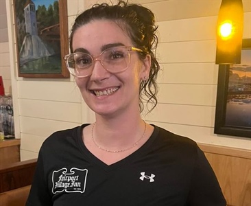 We’d like to welcome our newest server Brittney!!