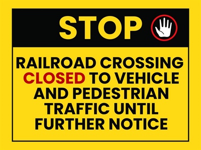🚨FYI - the RR tracks are closed